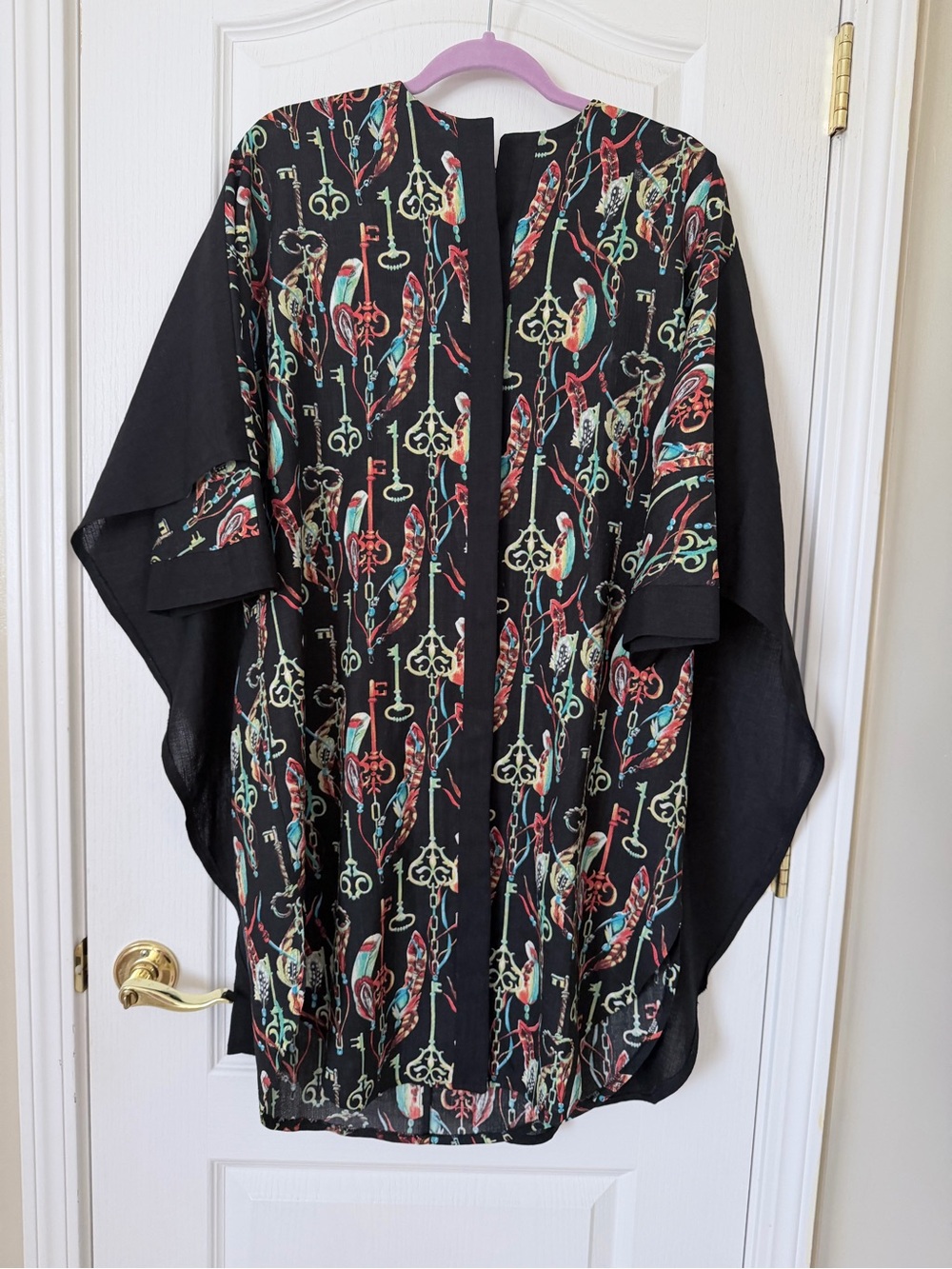 MATCH Black Key Feather Print Snap Front Kimono Cardigan Size Small